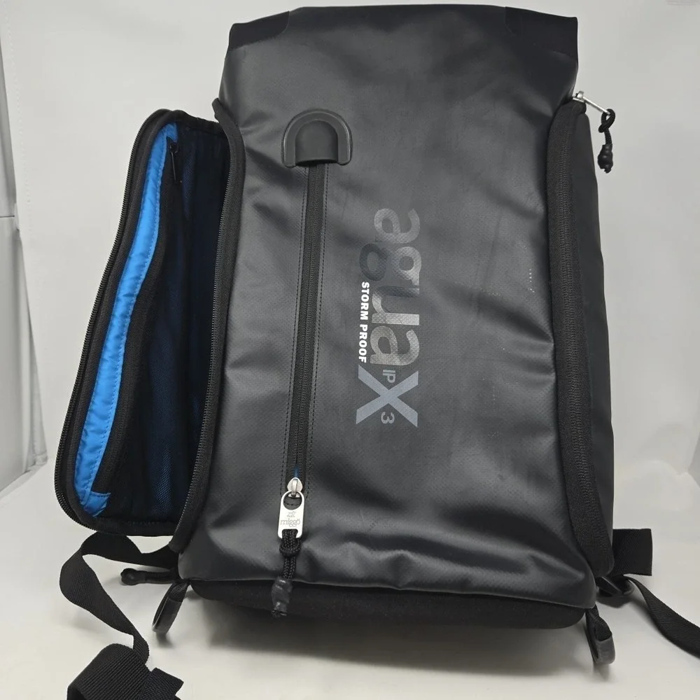 Miggo Agua Stormproof Versa 90 Backpack  Camera‎ Bag 15.4